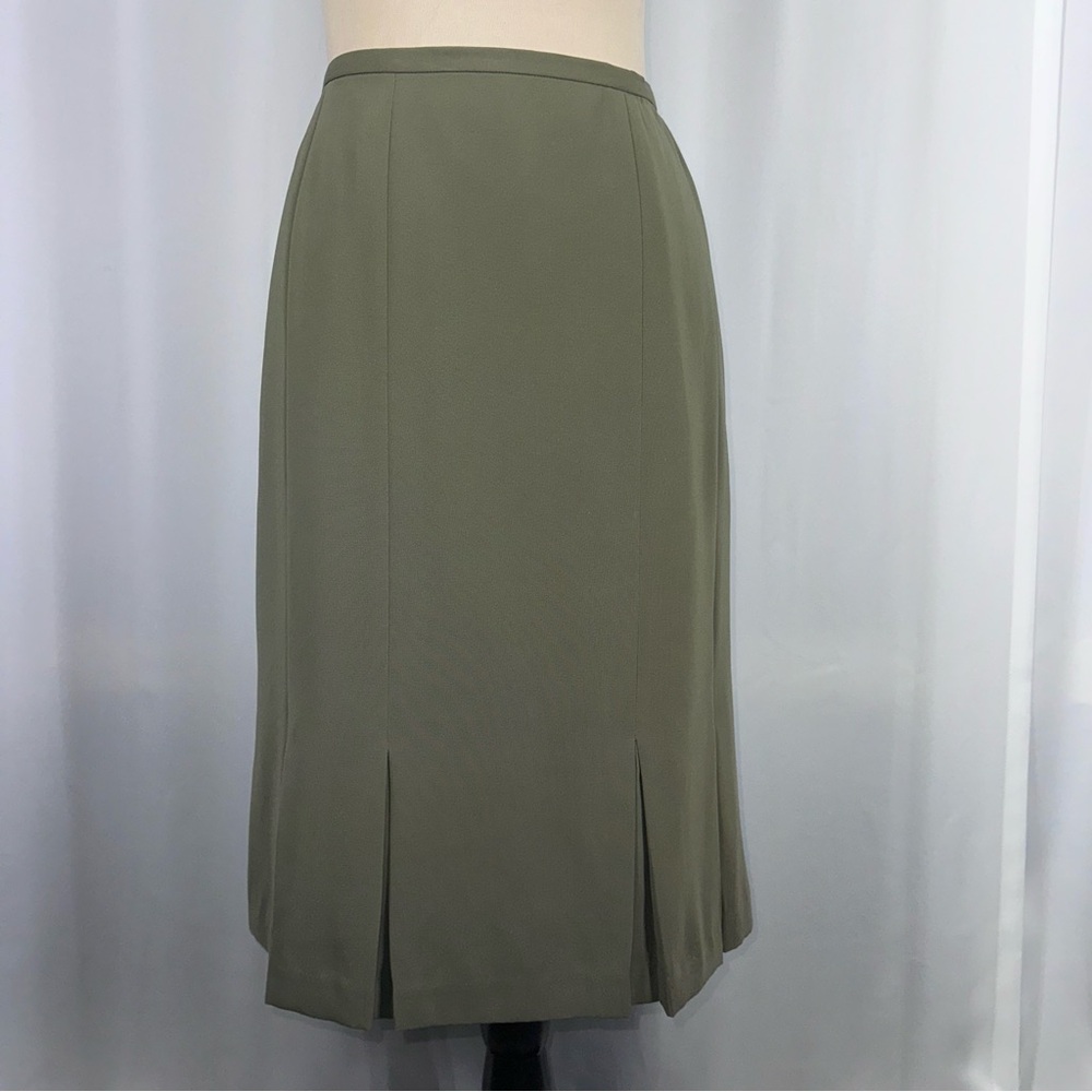 Norton McNaughton Skirt Sz 6 Lined Multiple Kick Pleat Vented Hem Green Classic